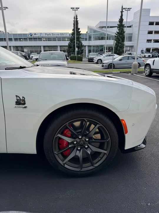2024 Dodge Charger 8th Gen - Image 9 of 14
