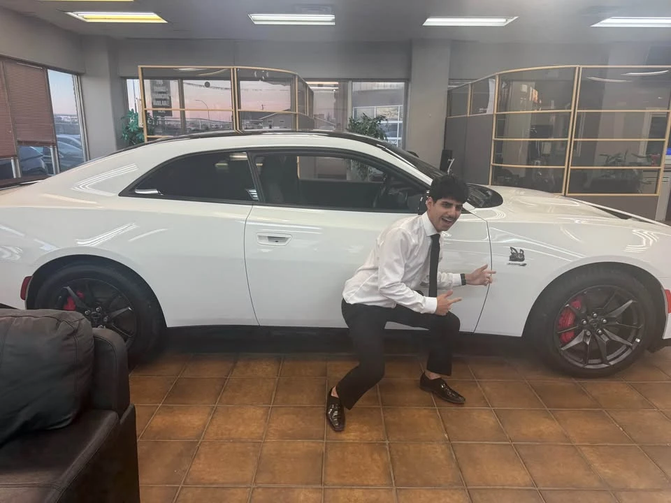 2024 Dodge Charger 8th Gen - Image 6 of 14