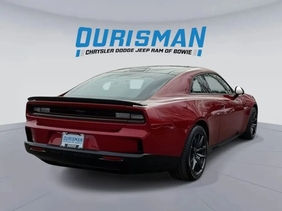 2024 Dodge Charger 8th Gen - Image 6 of 17