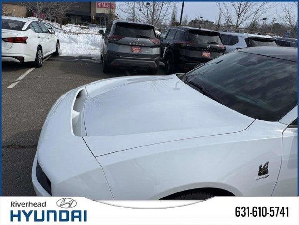 2024 Dodge Charger 8th Gen - Image 5 of 10