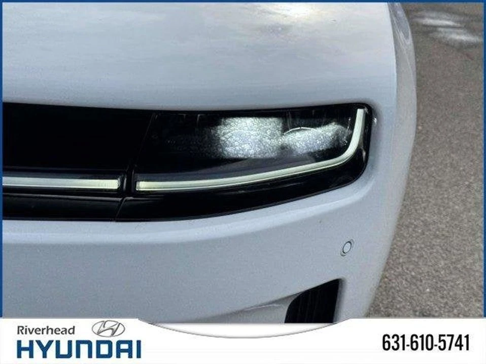 2024 Dodge Charger 8th Gen - Image 6 of 10