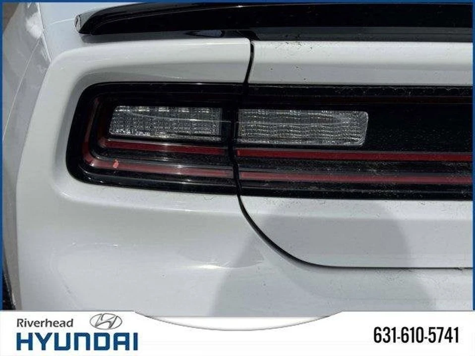 2024 Dodge Charger 8th Gen - Image 9 of 10