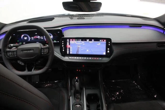 2024 Dodge Charger 8th Gen - Image 17 of 19