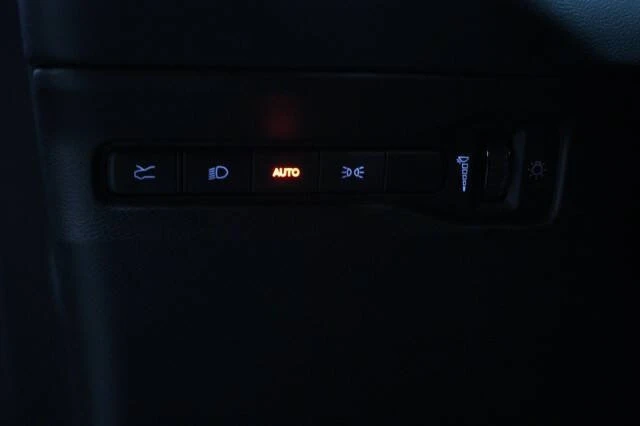 2024 Dodge Charger 8th Gen - Image 9 of 19