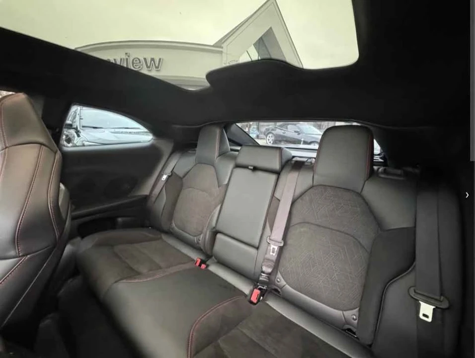 2024 Dodge Charger 8th Gen - Image 9 of 12