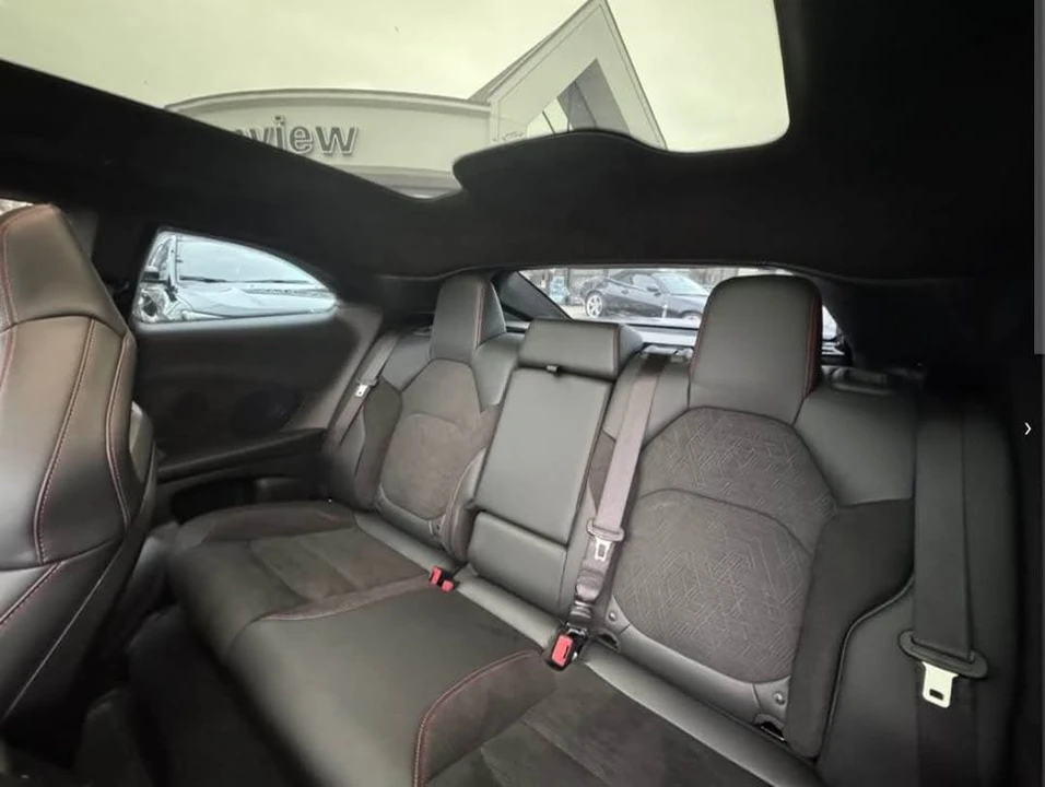2024 Dodge Charger 8th Gen - Image 9 of 12