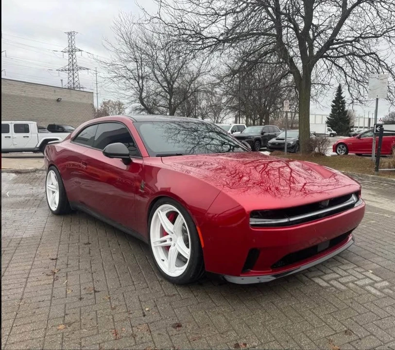 2024 Dodge Charger 8th Gen - Image 2 of 12