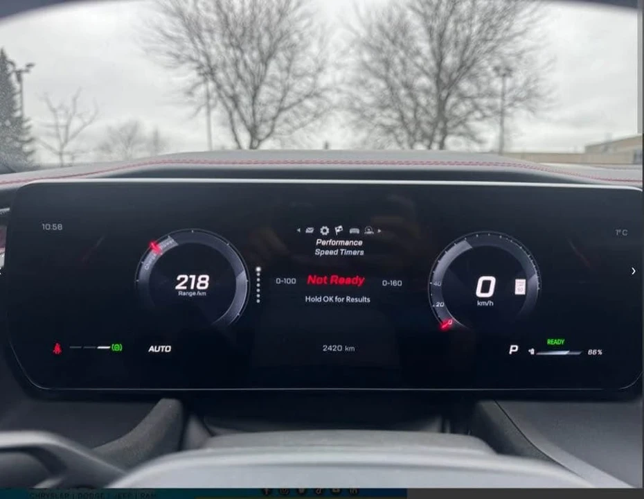2024 Dodge Charger 8th Gen - Image 11 of 12