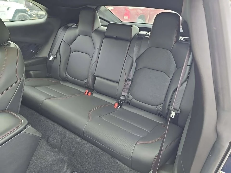 2024 Dodge Charger 8th Gen - Image 6 of 10