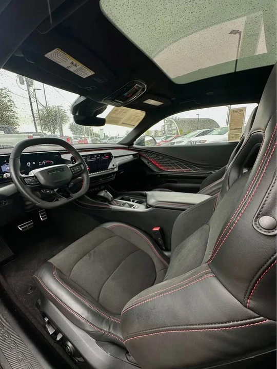 2024 Dodge Charger 8th Gen - Image 2 of 4