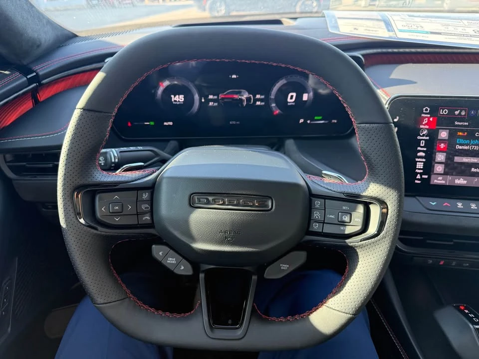 2024 Dodge Charger 8th Gen - Image 13 of 16