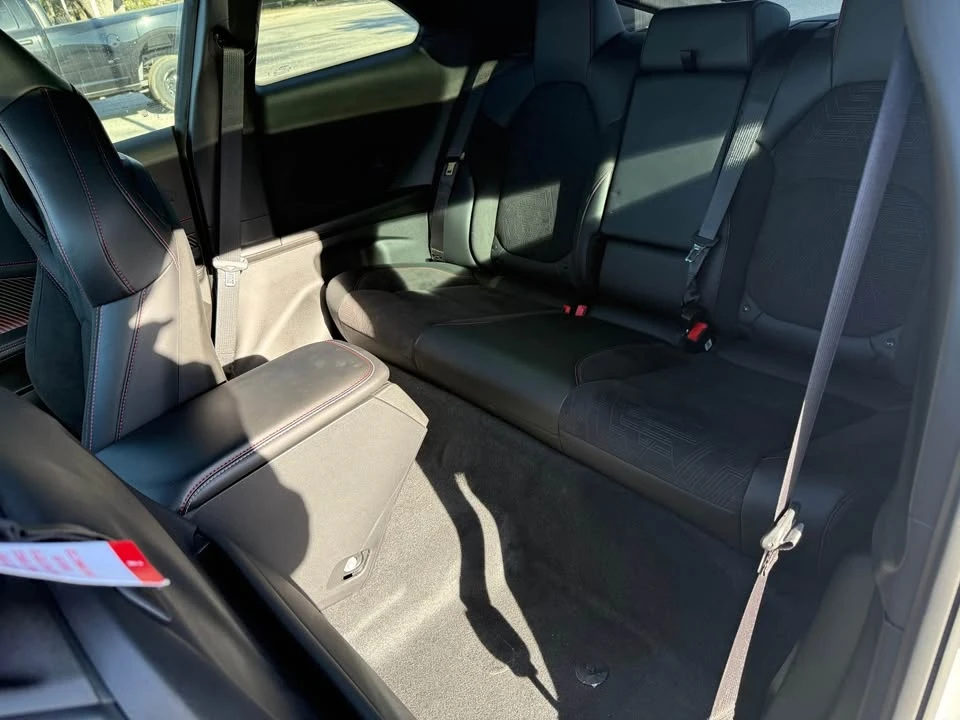 2024 Dodge Charger 8th Gen - Image 11 of 16