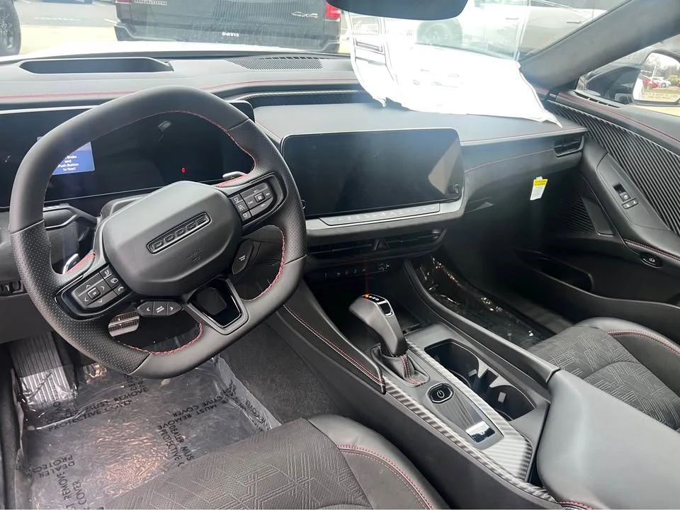 2024 Dodge Charger 7th Gen - Image 10 of 18