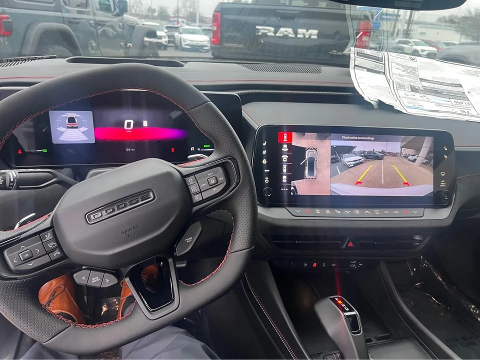 2024 Dodge Charger 7th Gen - Image 15 of 18
