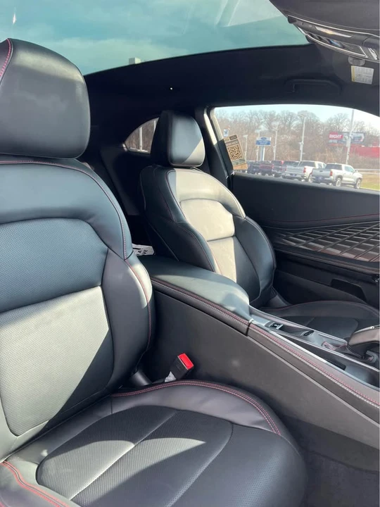 2024 Dodge Charger 7th Gen - Image 7 of 10