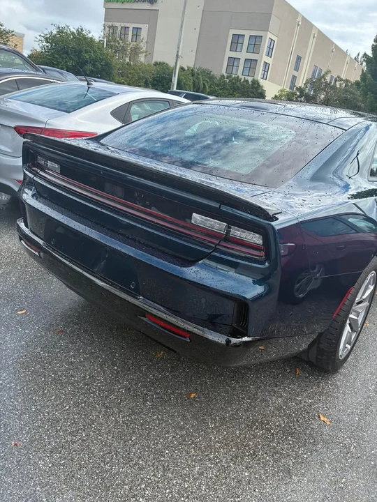 2024 Dodge Charger 8th Gen - Image 6 of 6