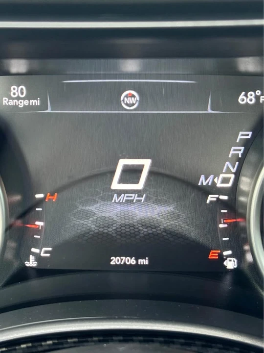 2024 Dodge Charger 8th Gen - Image 10 of 13