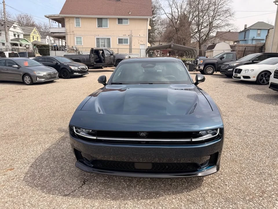 2024 Dodge Charger 8th Gen - Image 2 of 10