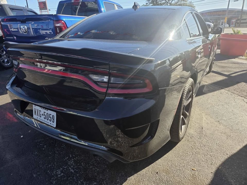 2024 Dodge Charger 8th Gen - Image 5 of 10
