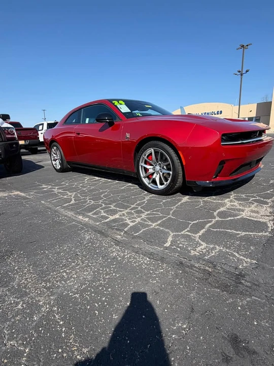 2024 Dodge Charger 8th Gen - Image 2 of 14