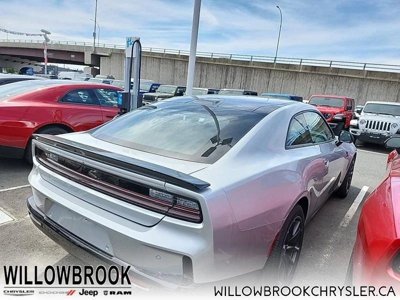 2024 Dodge Charger 8th Gen - Image 7 of 8