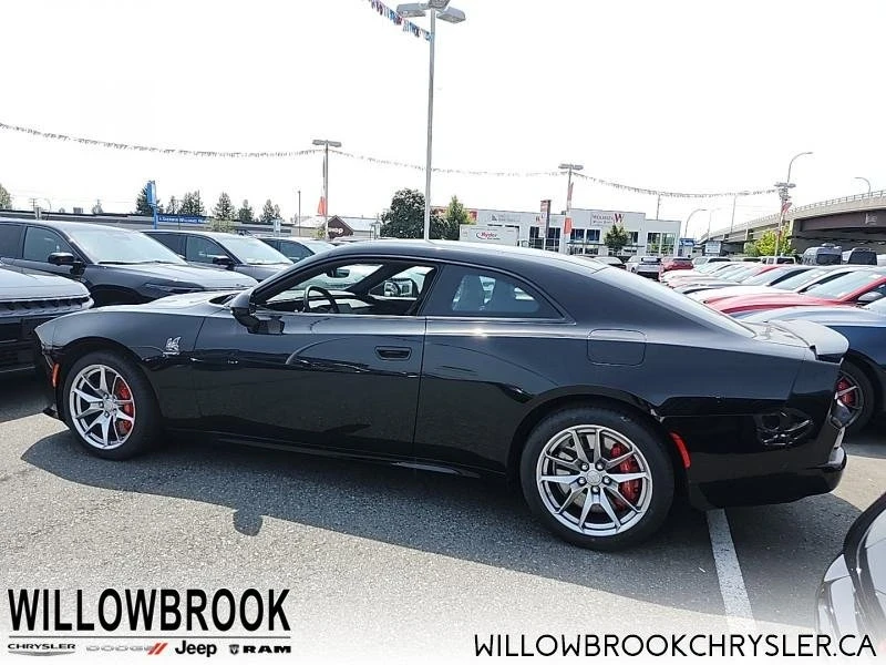 2024 Dodge Charger 8th Gen - Image 4 of 14