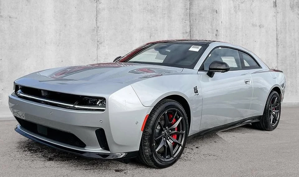 2024 Dodge Charger 8th Gen - Image 5 of 7