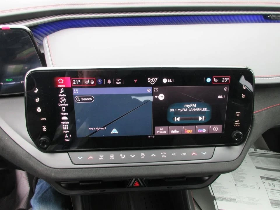 2024 Dodge Charger 8th Gen - Image 13 of 17