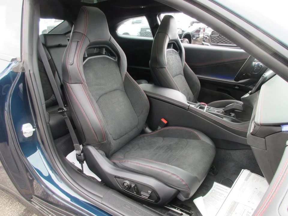 2024 Dodge Charger 8th Gen - Image 9 of 17