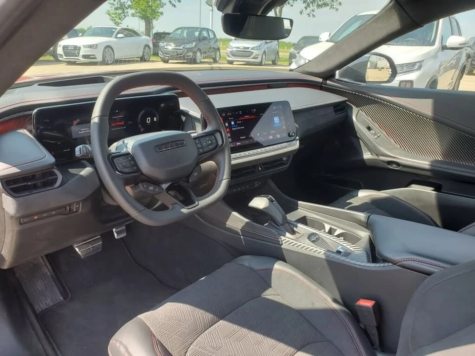 2024 Dodge Charger 8th Gen - Image 6 of 16