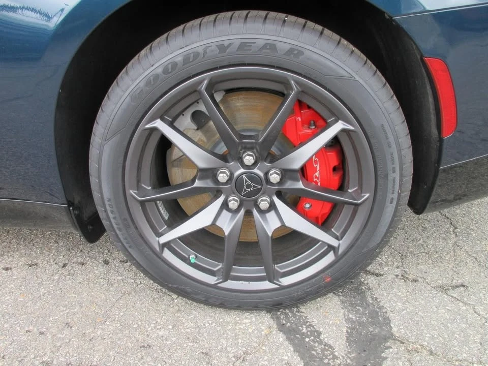 2024 Dodge Charger 8th Gen - Image 6 of 17