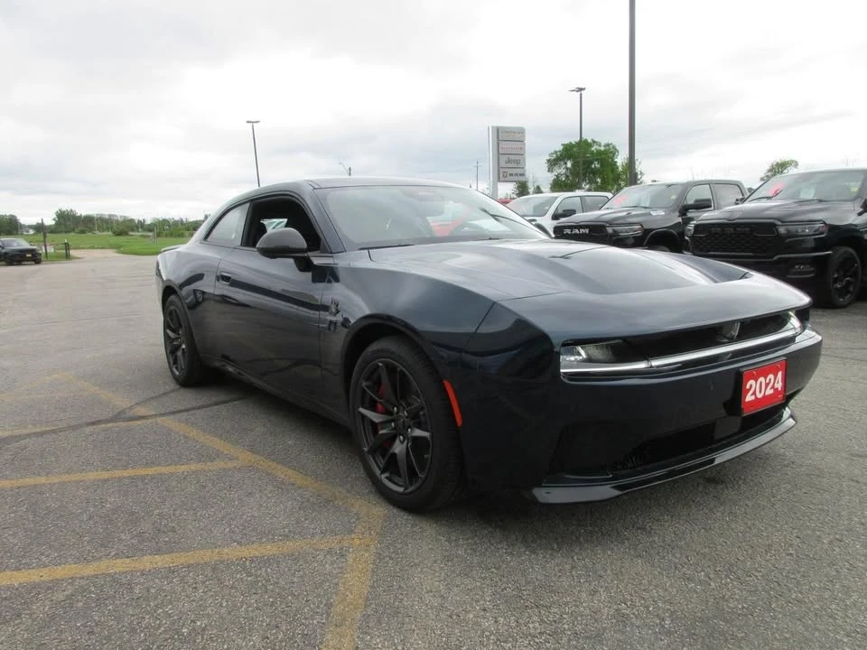 2024 Dodge Charger 8th Gen - Image 3 of 17