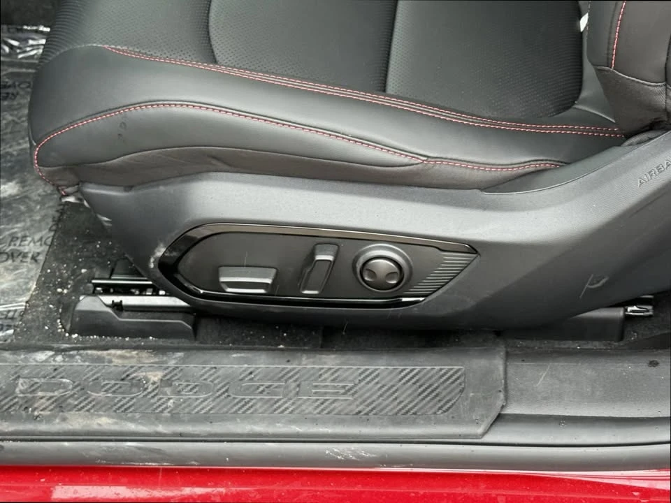 2024 Dodge Charger 8th Gen - Image 13 of 19