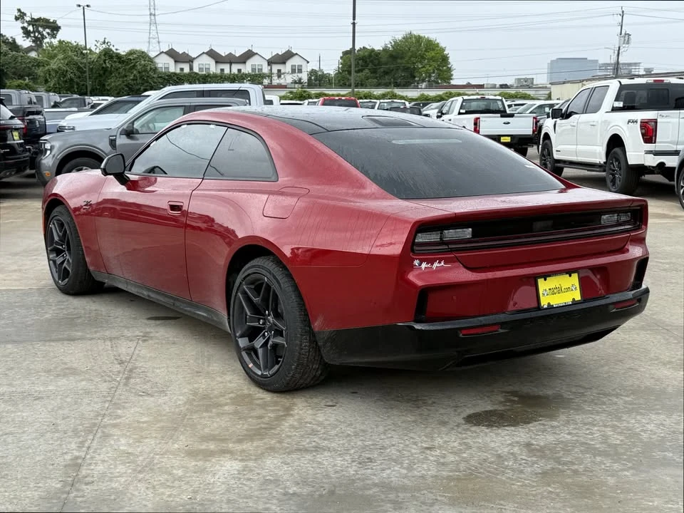 2024 Dodge Charger 8th Gen - Image 4 of 19