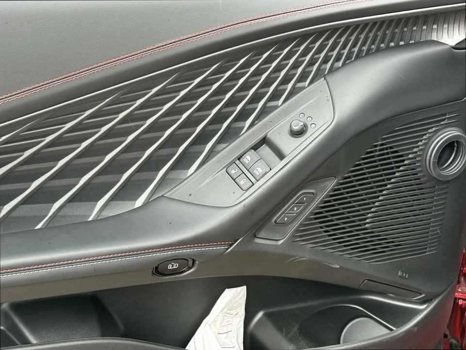 2024 Dodge Charger 8th Gen - Image 12 of 19