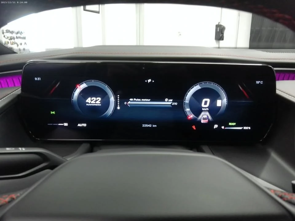 2024 Dodge Charger 8th Gen - Image 13 of 20