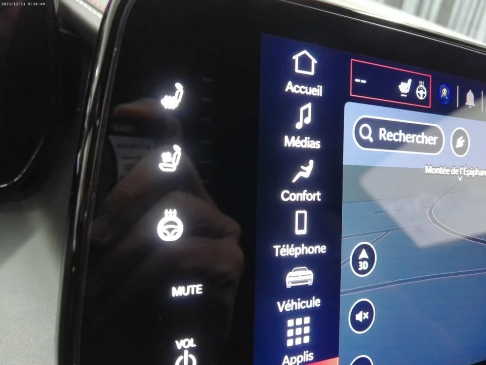 2024 Dodge Charger 8th Gen - Image 18 of 20