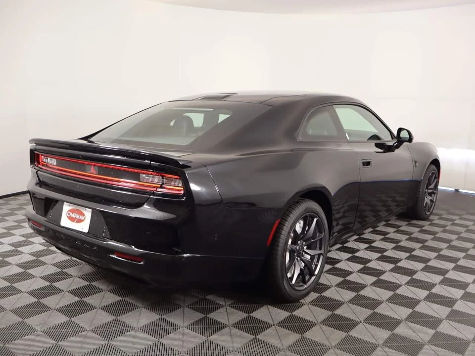 2024 Dodge Charger 8th Gen - Image 3 of 5