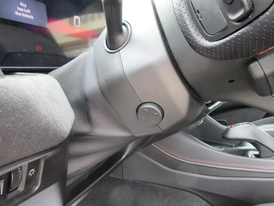 2024 Dodge Charger 8th Gen - Image 14 of 20