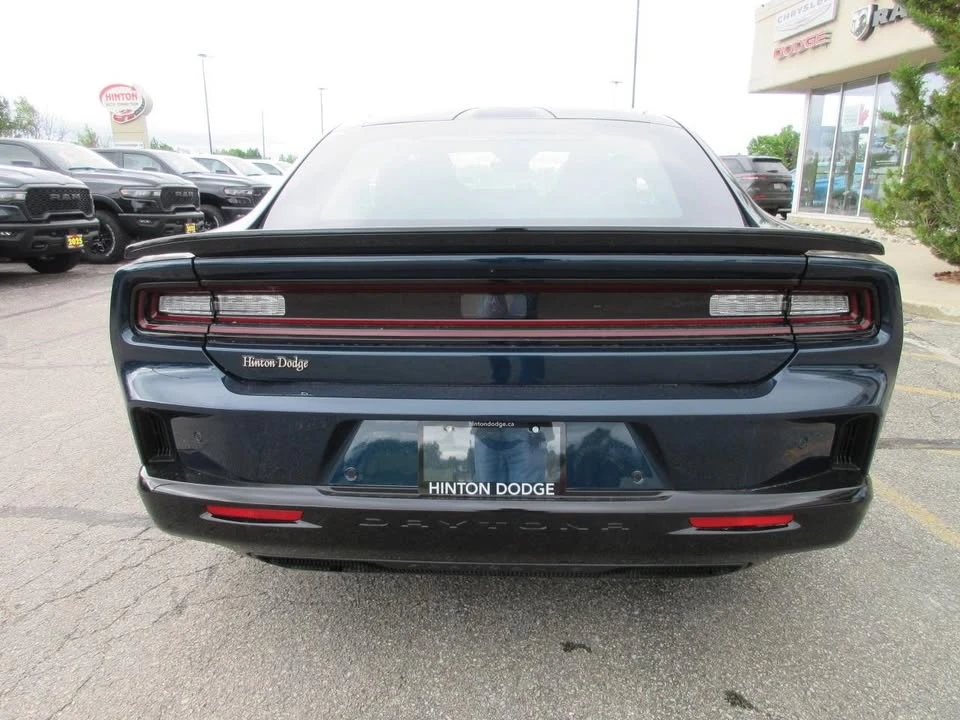 2024 Dodge Charger 8th Gen - Image 5 of 20