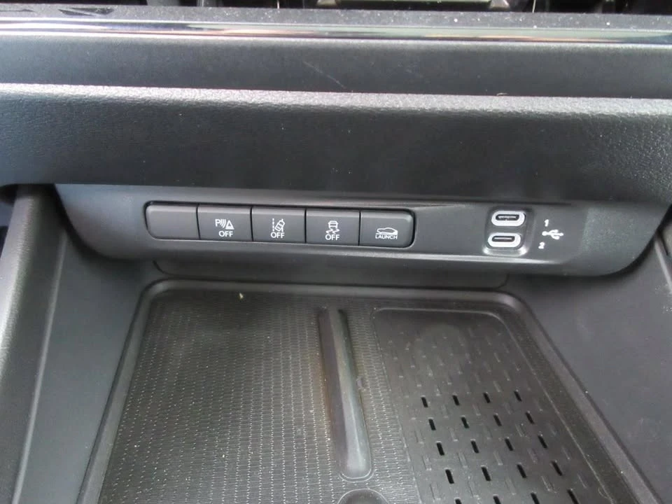 2024 Dodge Charger 8th Gen - Image 17 of 20