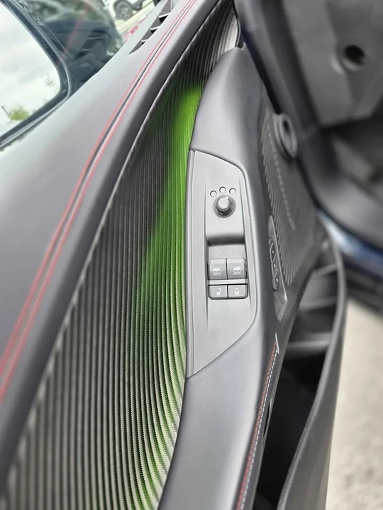 2024 Dodge Charger 8th Gen - Image 10 of 16