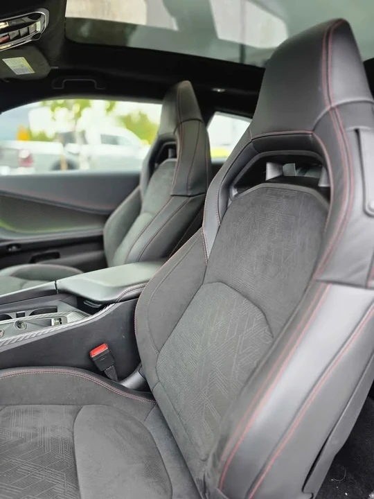 2024 Dodge Charger 8th Gen - Image 12 of 16