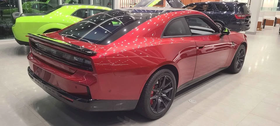 2024 Dodge Charger 8th Gen - Image 3 of 11