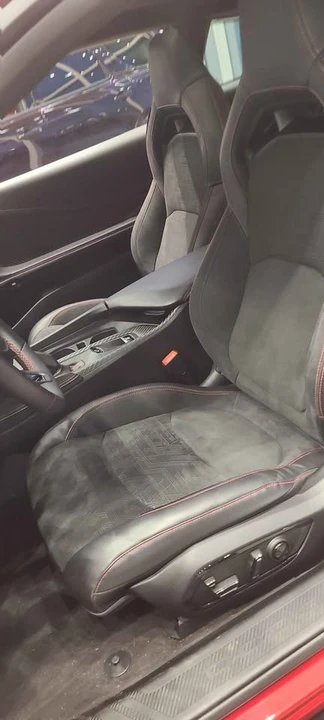2024 Dodge Charger 8th Gen - Image 6 of 11