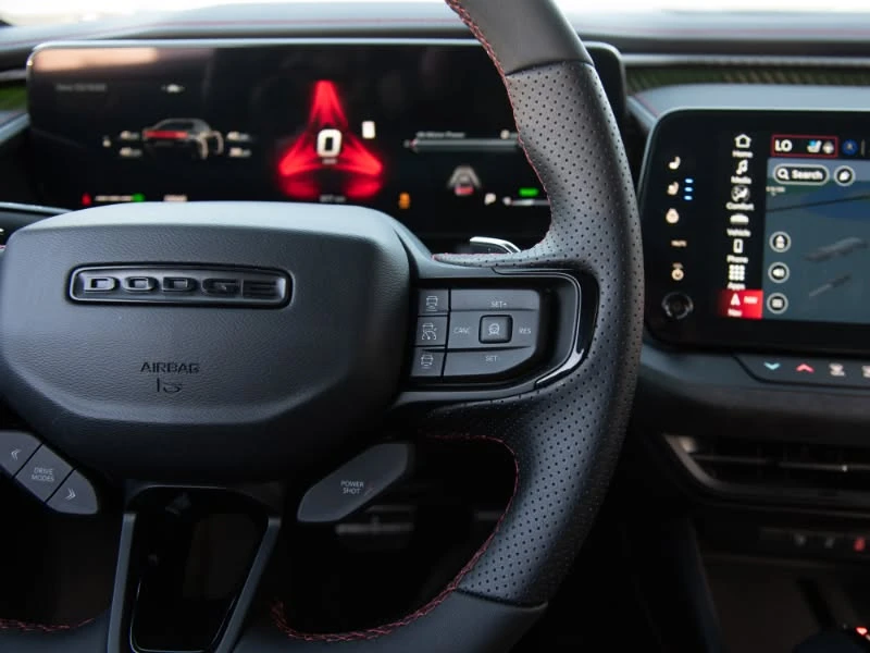 2024 Dodge Charger 8th Gen - Image 13 of 20