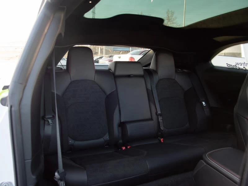 2024 Dodge Charger 8th Gen - Image 10 of 20