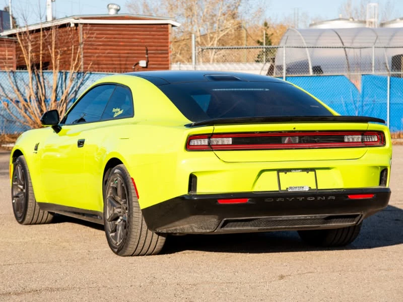 2024 Dodge Charger 8th Gen - Image 3 of 20