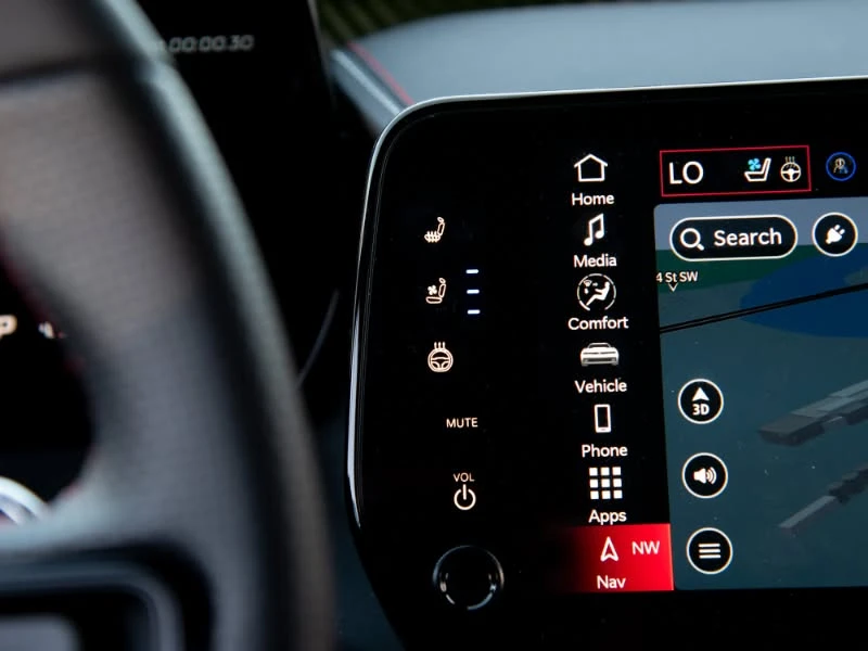 2024 Dodge Charger 8th Gen - Image 14 of 20