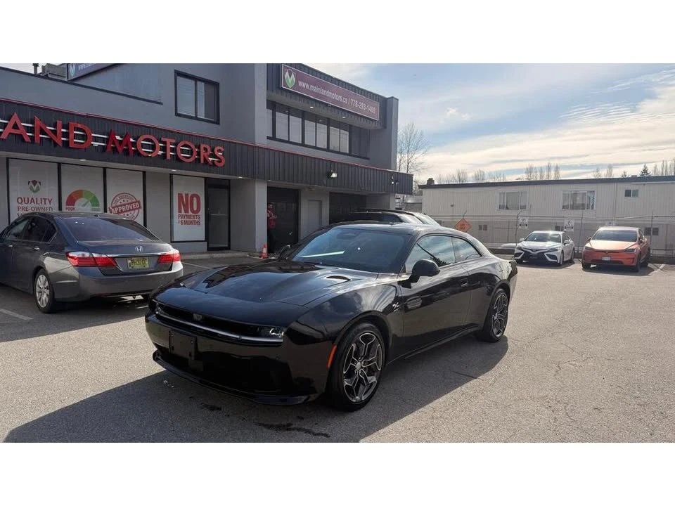2024 Dodge Charger 8th Gen - Image 4 of 16